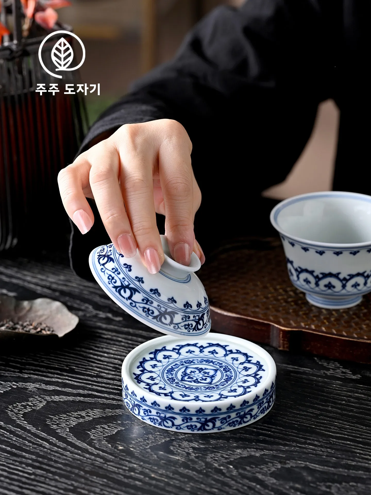 징더전 치청탕 신형 자주색 모래 차주전자 뚜껑 홀더 다도 필수품 세라믹 차 도구 직선형 디자인