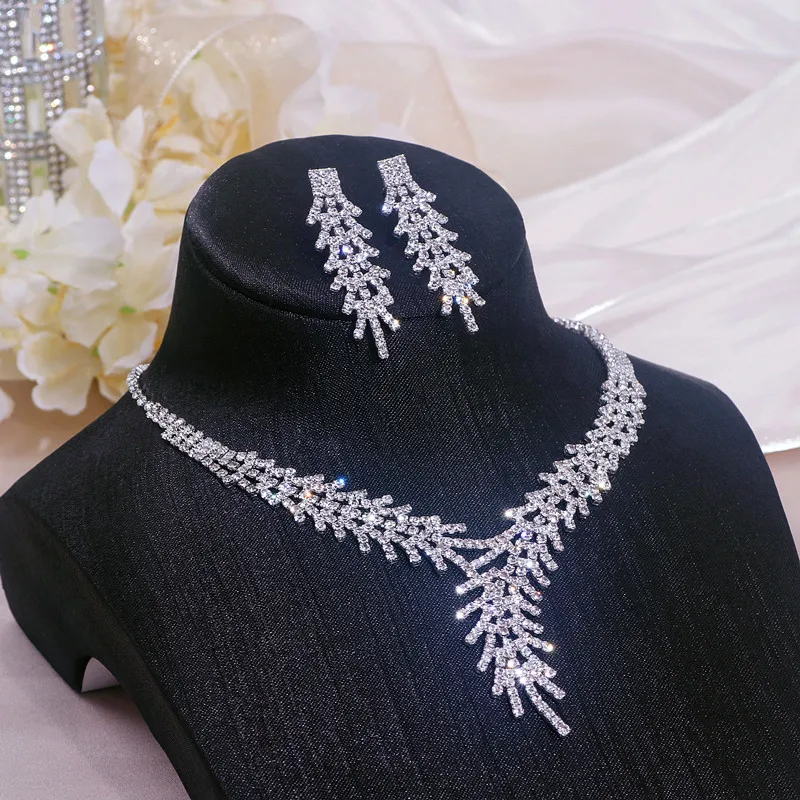 New Fashion Silver Color Rhinestone Crystal Bridal Jewelry Set Feather Shape Necklace Earrings Romantic Wedding Jewelry Gifts