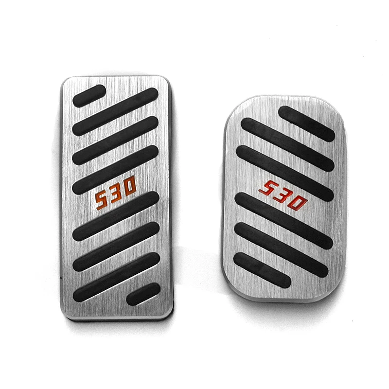 Pedal de pie de coche de aleación de aluminio, Pedal de acelerador de combustible, cubierta de pedales de embrague de freno, almohadilla para Wuling Baojun 530 560 730, accesorios