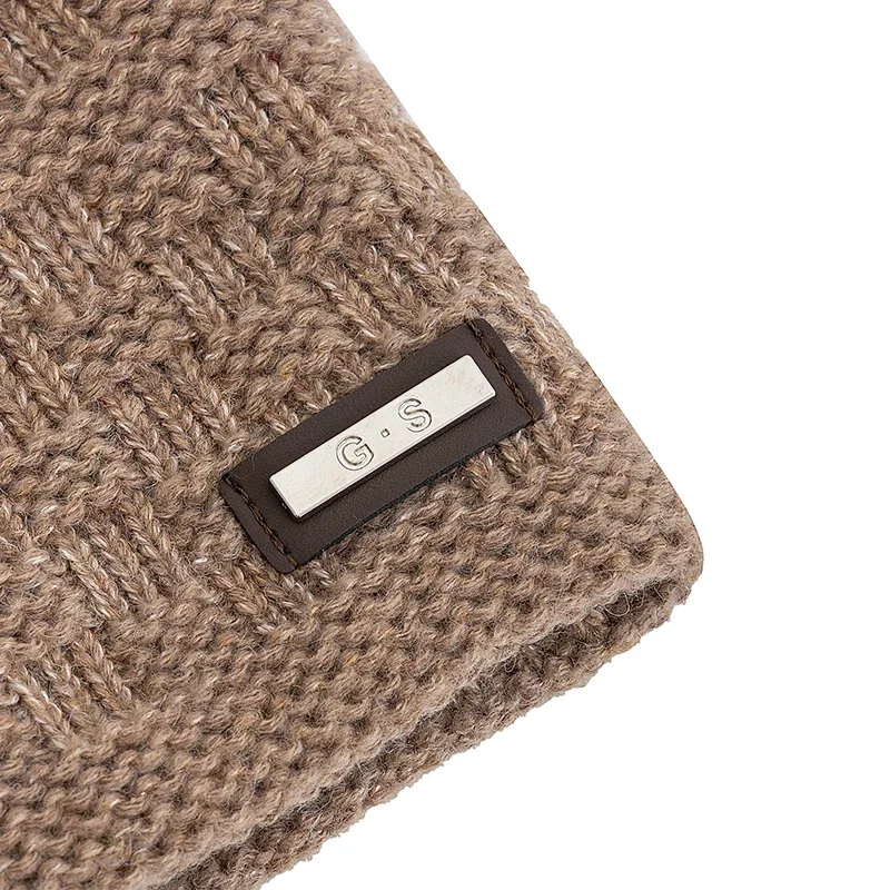 New Style Unisex Fashion G.S Metal Mark Hats Plush Fur Lined Hats For Men Women Warm Beanie Label Decor Winter Knitted Hats