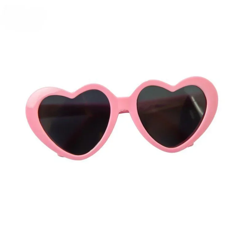 5021-c91f70.jpg Gafas con forma de corazón para mascotas