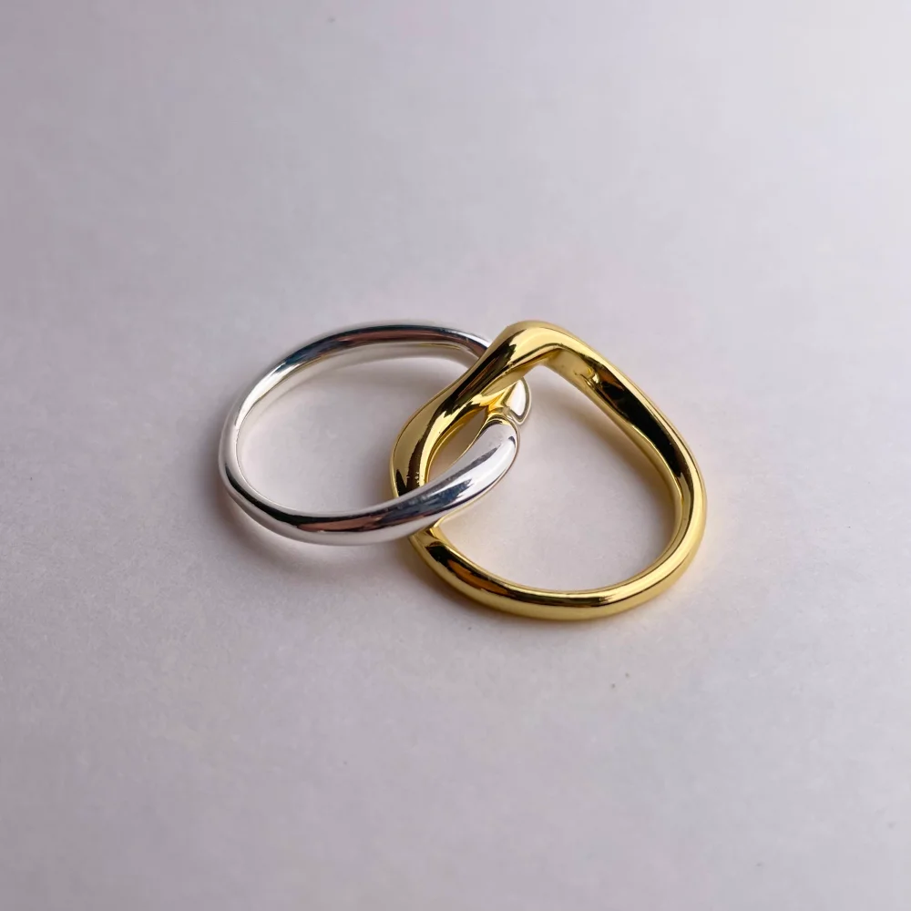 Mix Color Crossing Double Layered Circular Minimalist Rings for Women Unique Smooth Stainless Steel Waterproof Wedding Jewelry