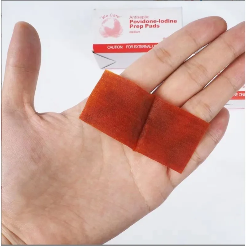 Skin iodine wound disinfection treatment, convenient to carry outdoor sports disaster essential first aid kit supplies