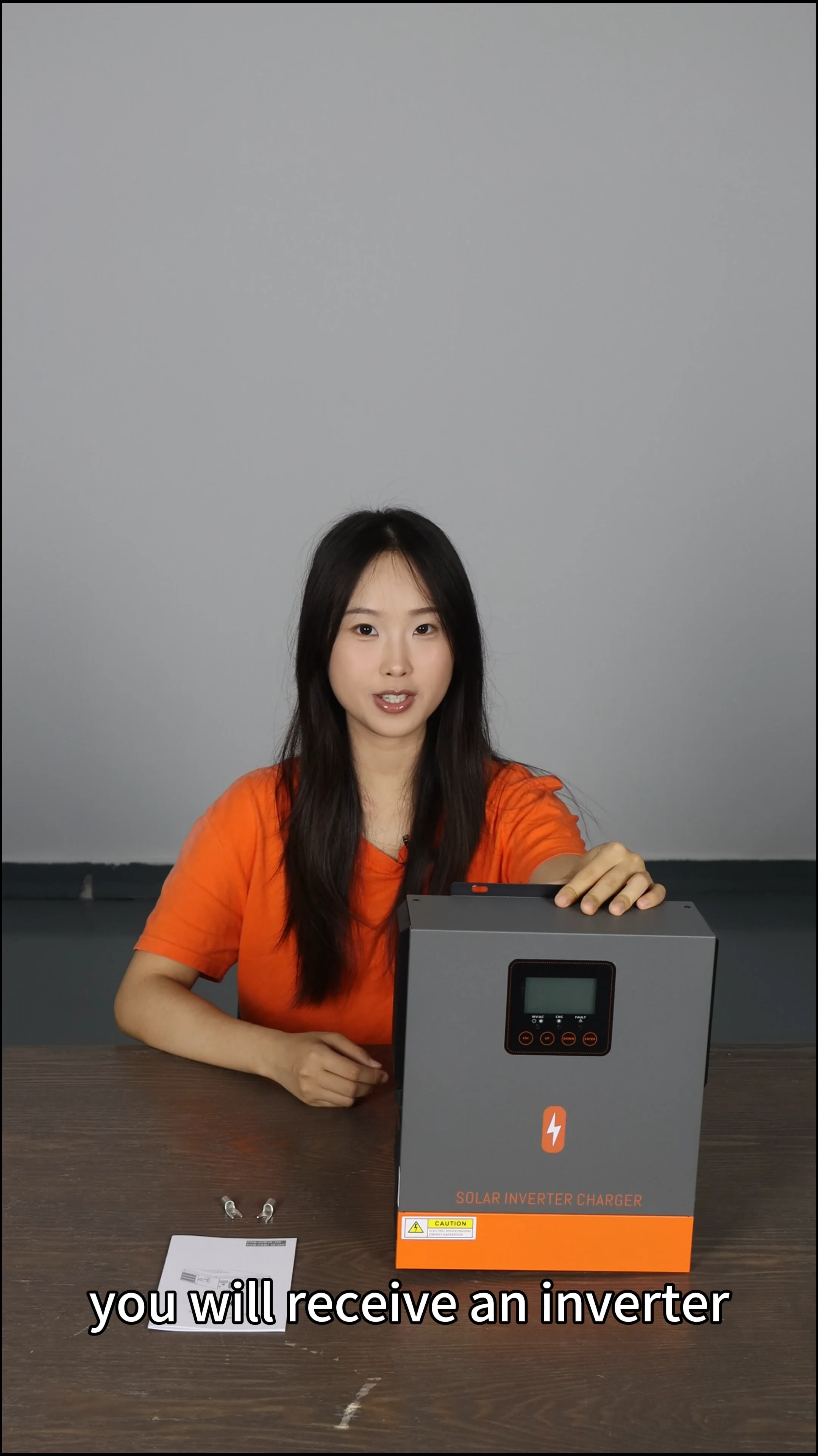 PowMr 1KW 12V Hybrid Solar Inverter 230Vac PV Start Voltage 20Voc Built In 80A MPPT Solar Charge Controller 50/60Hz Auto Pure Sine Wave Inverter