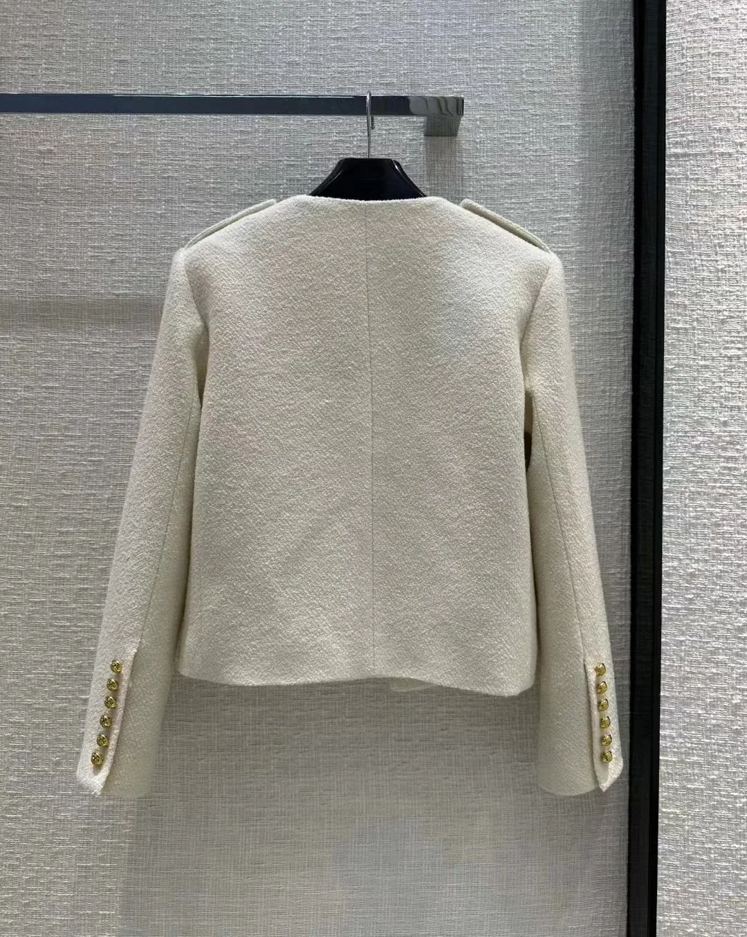 

2023 Autumn and winter new fashion temperament casual metal buckle decoration cardigan round collar court style jacket
