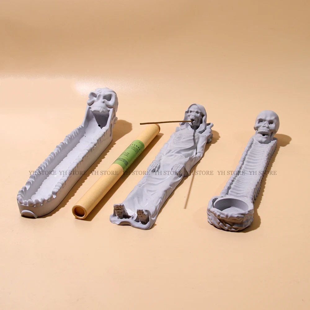 

Skull Incense Stick Moulds DIY Incense Socket Concrete Molds Halloween Incense Stand Base Plaster Mold Resin Incesne Burner Mold