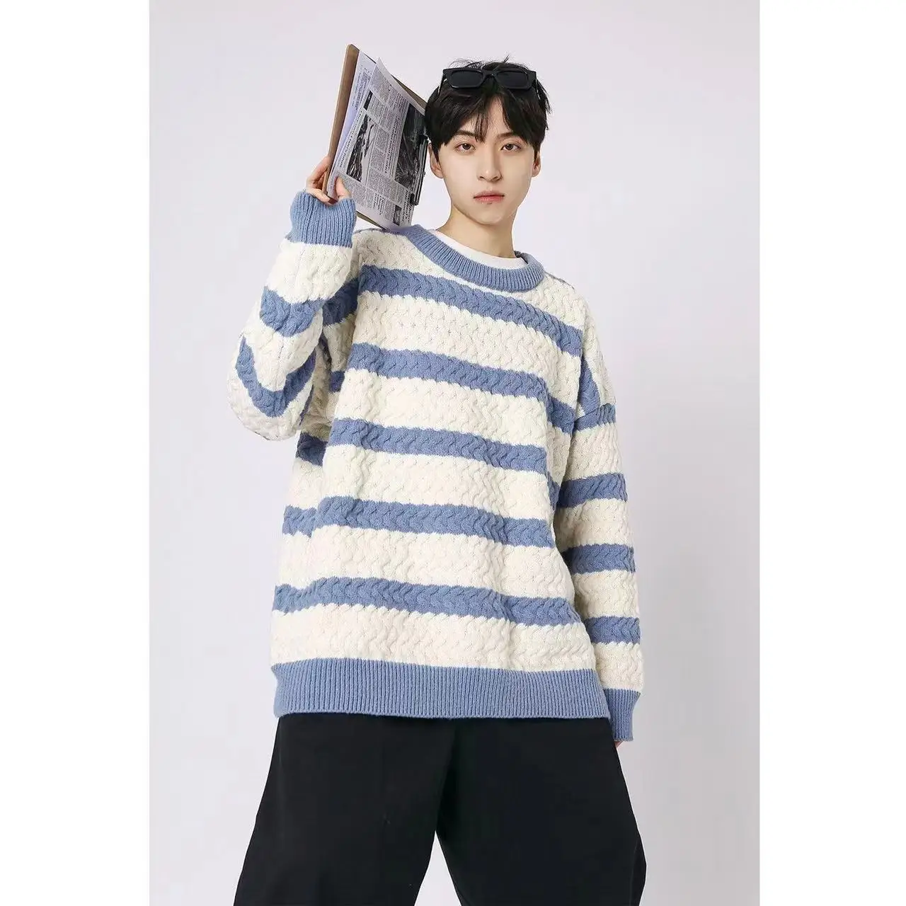 

2022 Winter Men's Stripe Printing Wool Sweaters Loose Round Neck Knitting Fashion Trend Coats Black/blue/grey Color Pullover