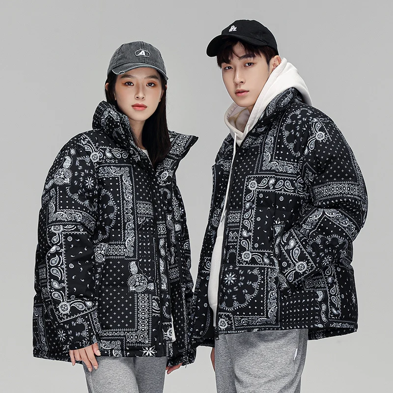 Рисунок 2 - Брендовый пуховик с воротником-стойкой