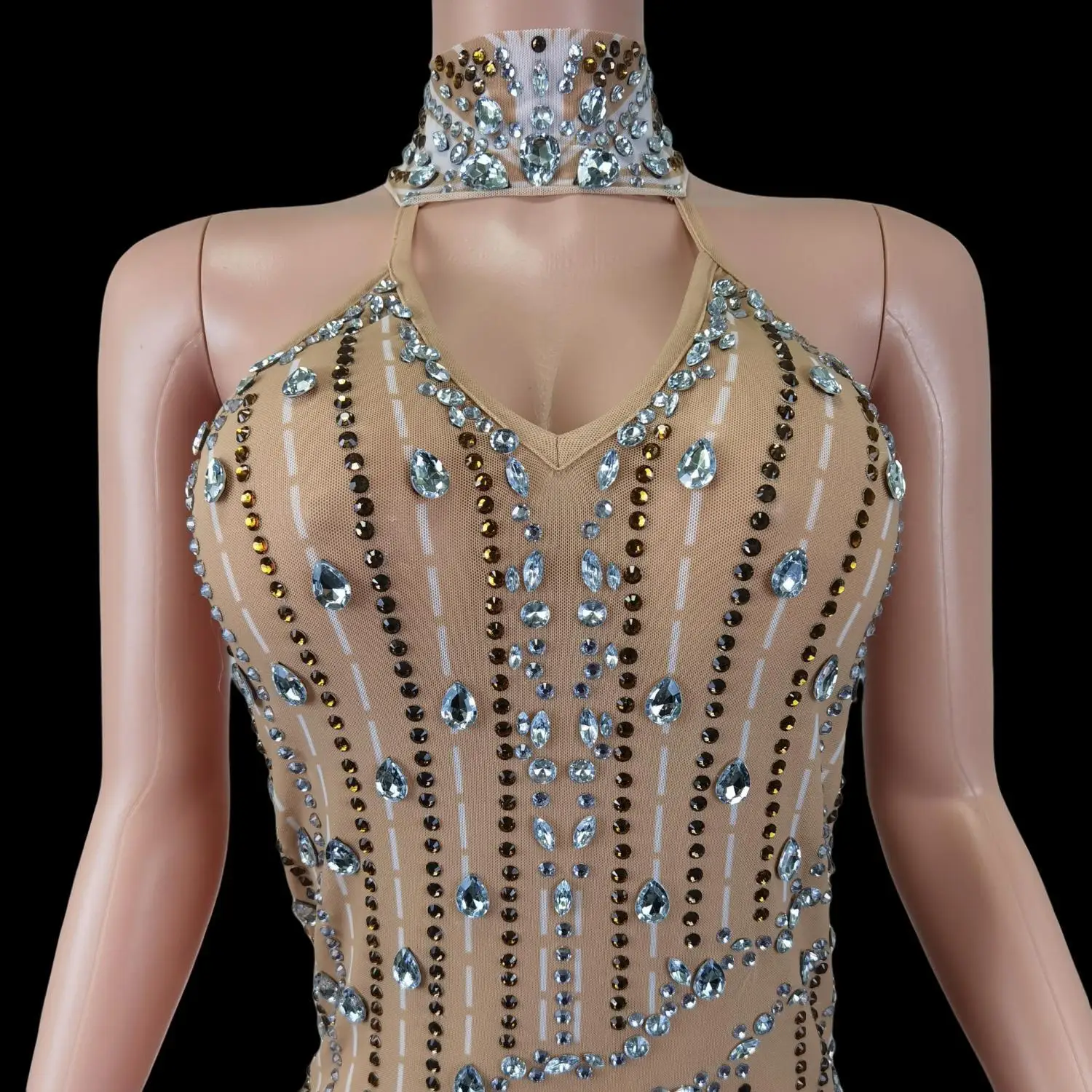 Рисунок 5 - Роскошное элегантное вечернее платье-русалка