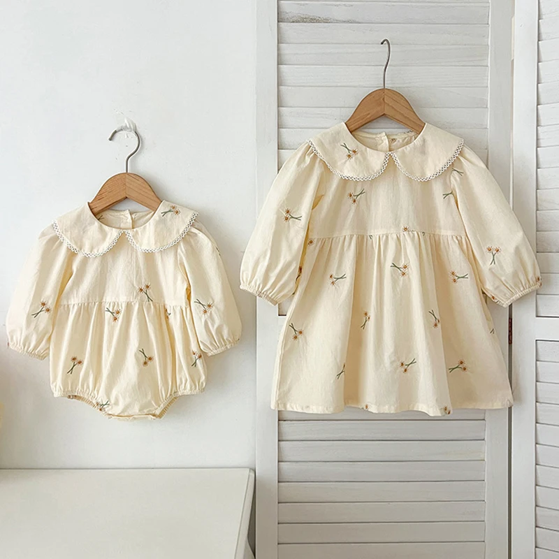 Sisters Clothes Infant Baby Girls Lace Collar Dress Rompers Kids Girls Embroider Flower Princess Dress Family Clothes Rompers 2