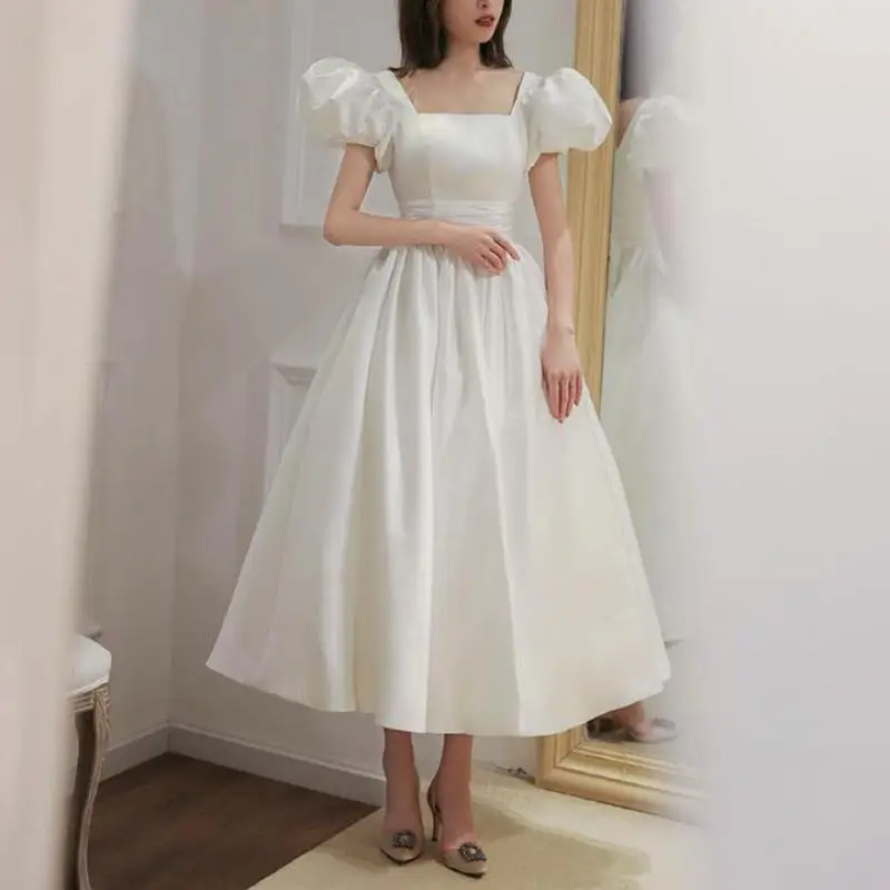 

Simple Wedding Dresses With Princess Puff Sleeve Fashion Square Collar Elegant A Line Bridal Dress Satin Backless Suknia Slubna