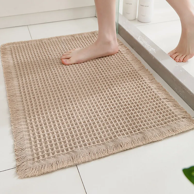 Ultra-Absorbent Waffle Bath Mat with Tassel Detailing