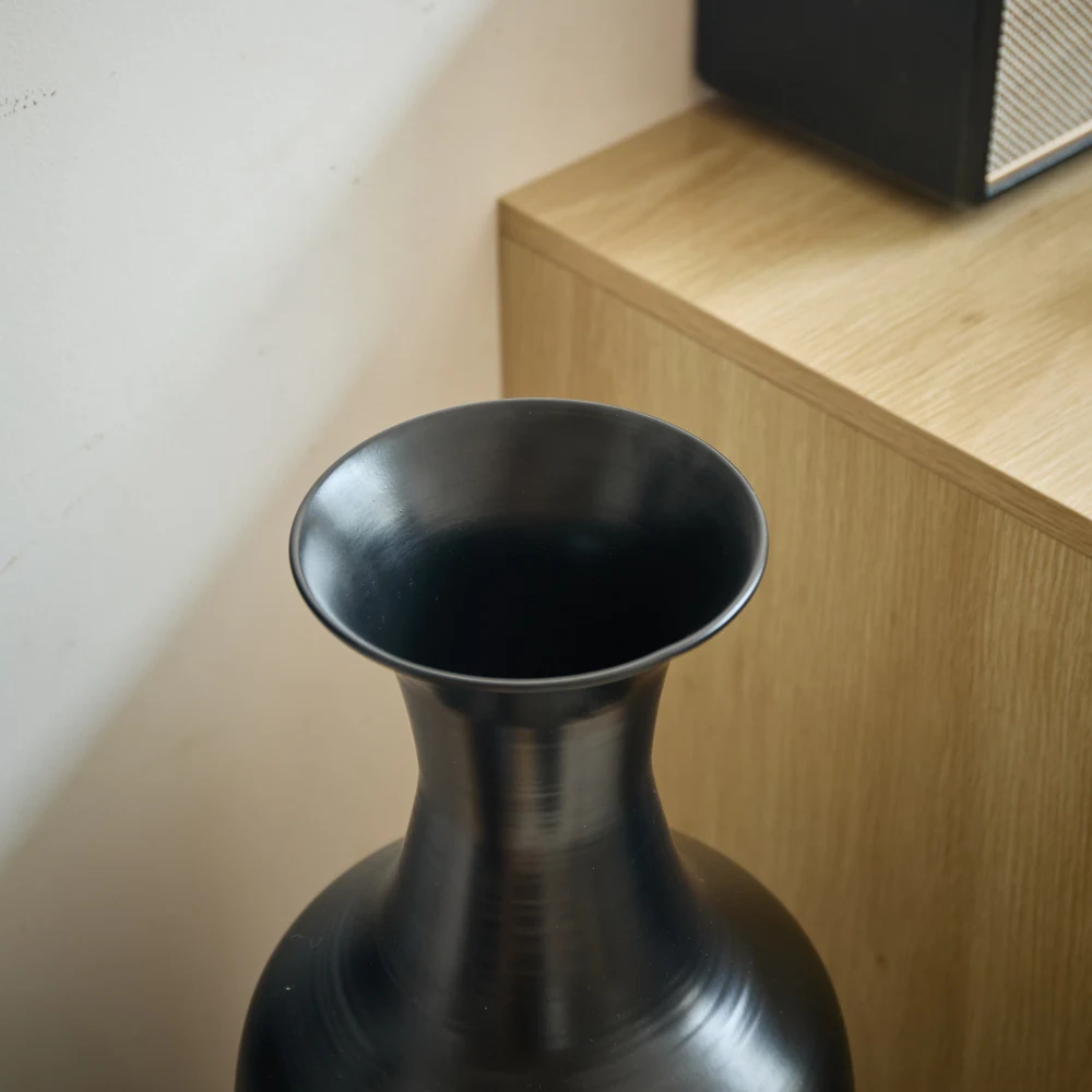3-teilige Retro-Bodenvasen aus Metall in Weißgold (83/65/50 cm hoch), große dekorative Vasen für Wohnzimmer/Schlafzimmer, passend für Pampas-Zweige – Detail 19