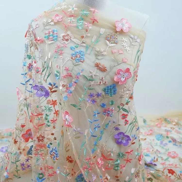 다채로운 색상의 새로운 입체적인 숲꽃 바다 자수 메쉬 레이스 원단 수제 웨딩 드레스 의류 액세서리