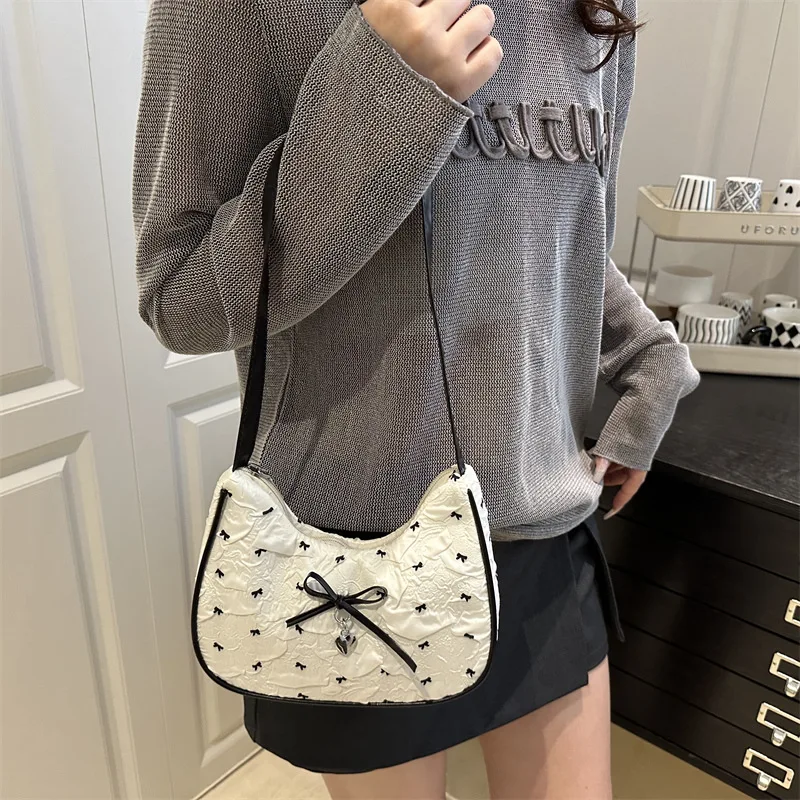 New Y2K Korean Handbag Fashion Women's Shoulder Bag Minimalist Underarm Crossbody Bag Commuter Messenger Backpack Decor Gift 4