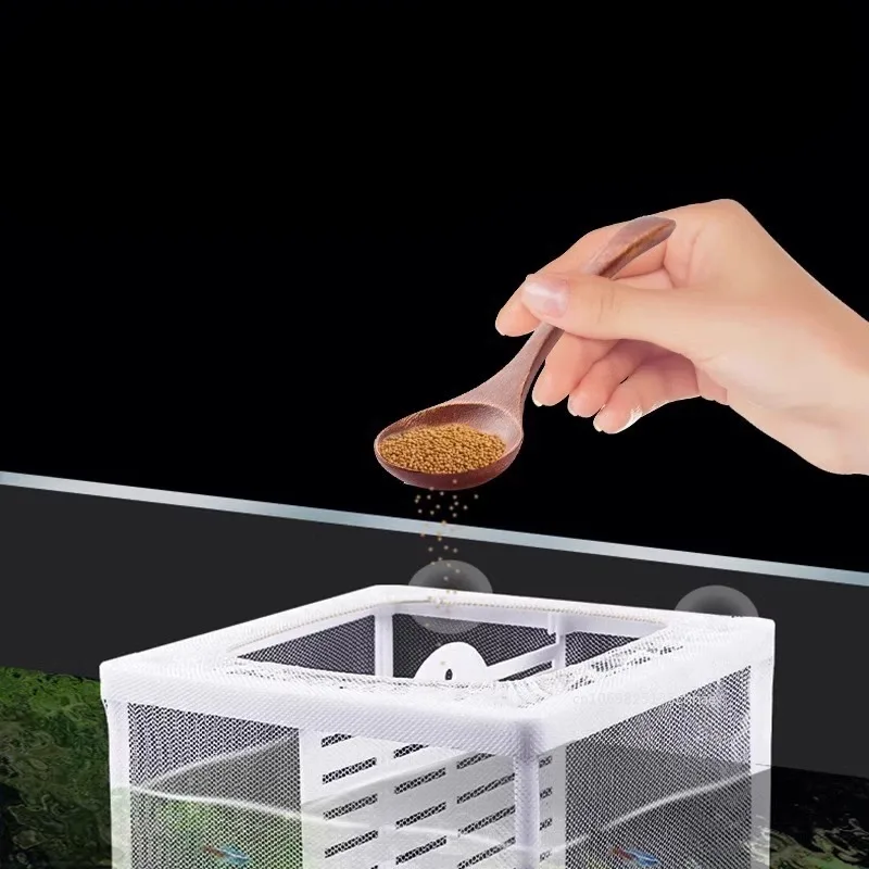 Fish Breeding Box S/L Aquarium Fish Breeding Breeder Box Baby Fish Hatchery Isolation Net Tank Incubator Hanging