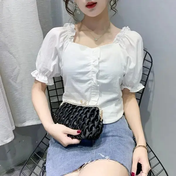 

2024 New Summer French Style Simple Versatile Square Neck Blouse for Women Fashionable Ruffle Edge Short-sleeved White Blouse