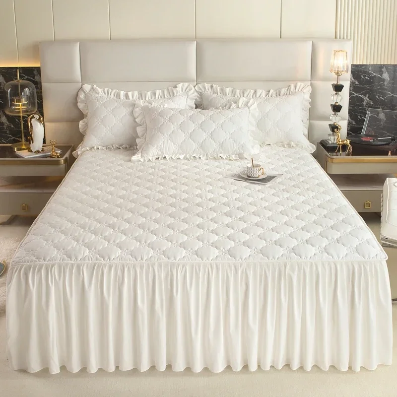 Description Picture 2 of itemThickened Bed Skirt Solid Color Bed Cover Quilted Mattress Protector покрывало Skin-friendly Bedspread (No Pillowcase)