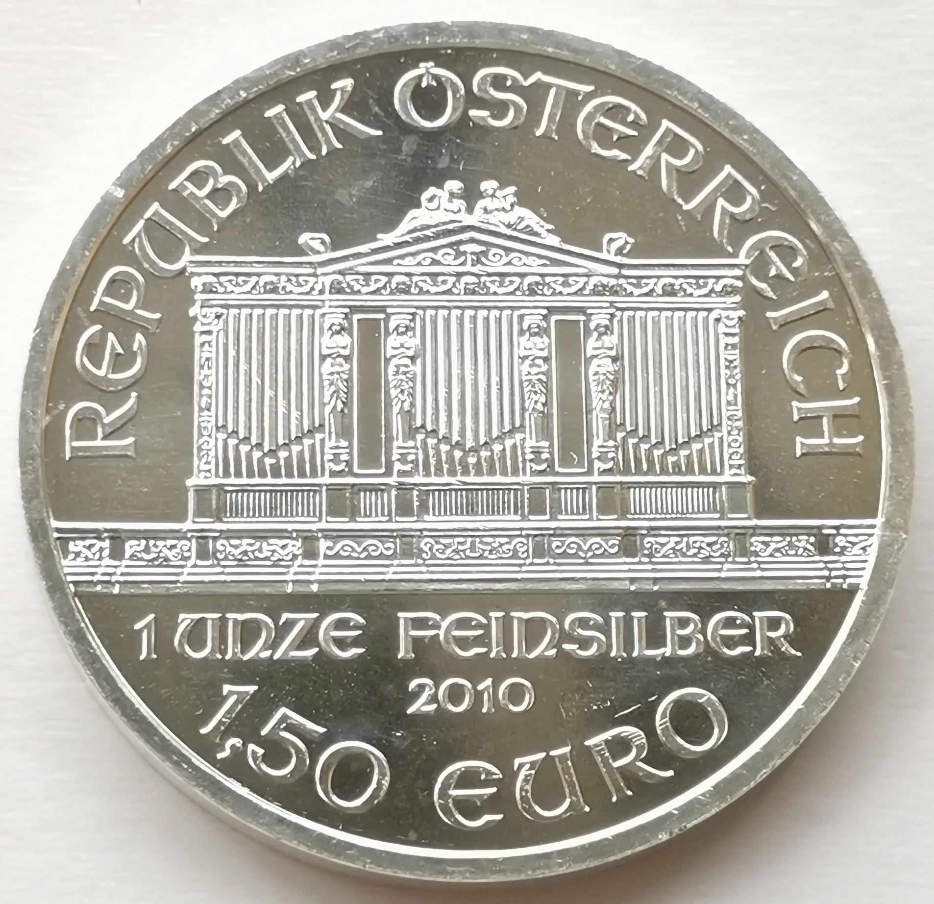 

2010 1 Oz 999 Sterling Silver Vienna Symphony Orchestra Austria 1.5 Euro Commemorative Silver 37mm