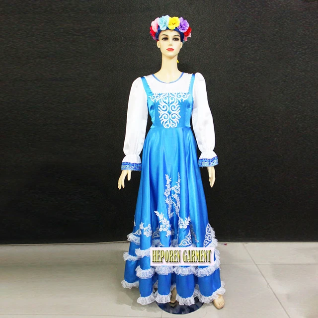 Traditional Russian Women's Clothing