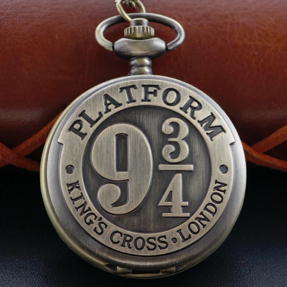 New Characteristic Bronze Digital Quartz Pocket Watch Retro Fashion Charm Silver Bag Fob Watch Necklace Pendant with Chain Gift