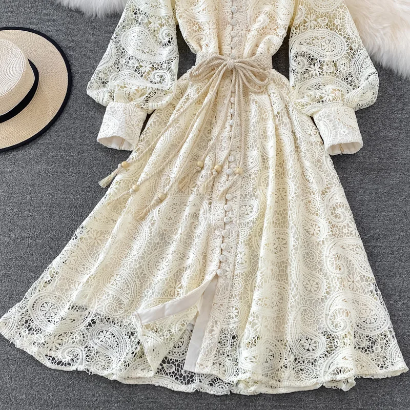 Vintage Court Style Lace Dress Women Elegant Hollowed Out Lantern Long Sleeve Slim Party Dresses Ladies Beige Black Long Robe