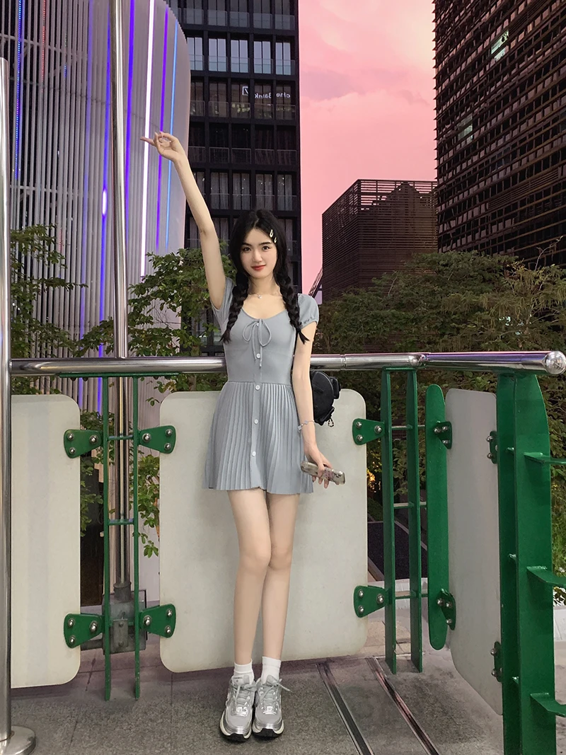 Sexy Knitted Dresses for Women V-neck A-Line Pleated Mini Dress Korean Fashion Solid Autumn Knitting One Piece Vestido Mujer New