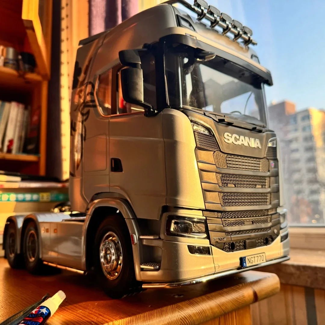 HuiNa RC Truck Scania Official Licensed 1/18 Scale 770S Alloy