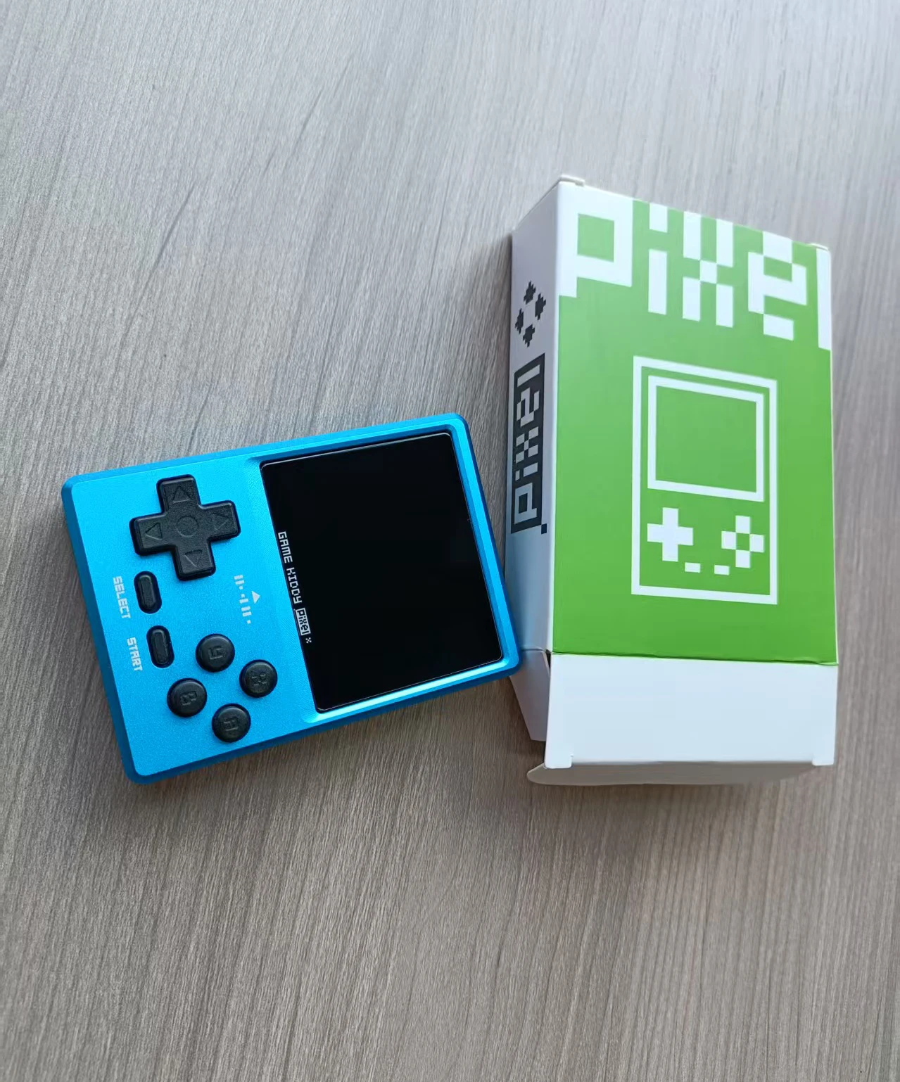 2024 GKD ピクセルゲームコンソール 2.4 インチゲームキディ