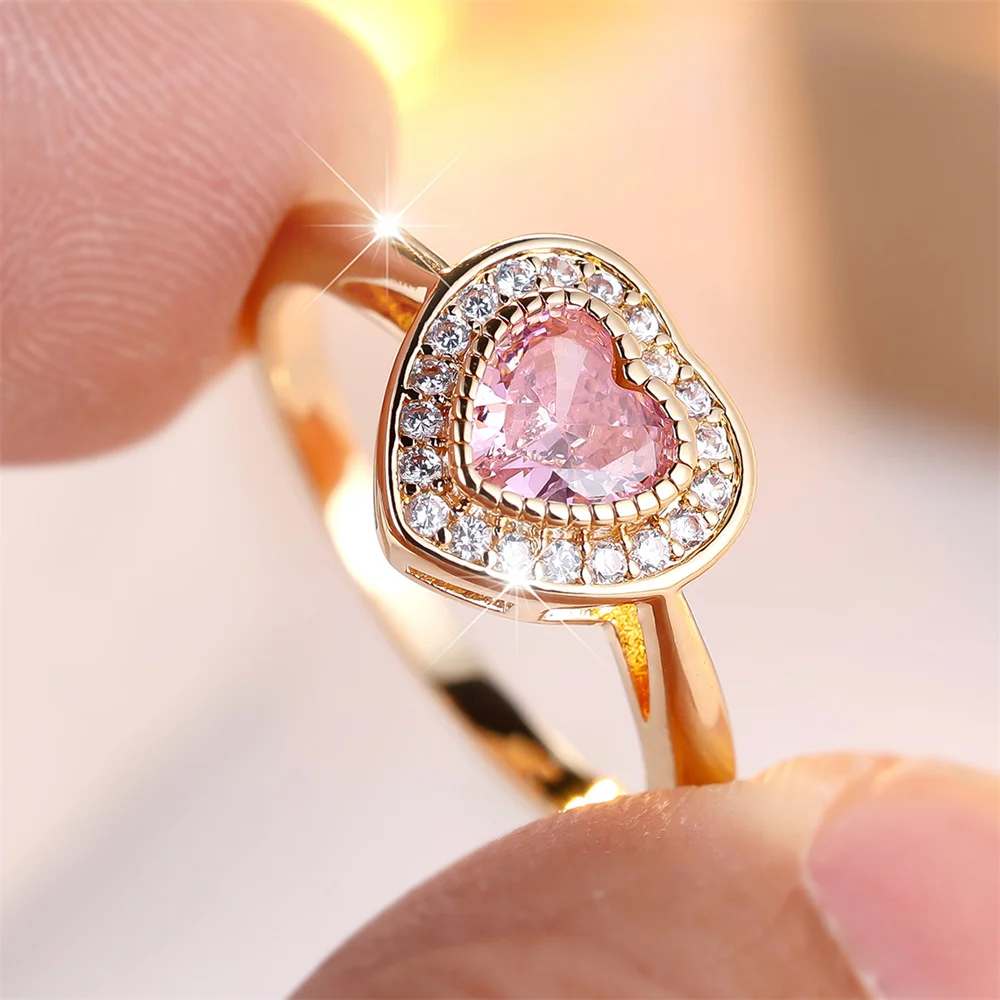 Elegant Pink Crystal Love Heart Zircon Rings For Women Vintage Gold Color Engagement Bands Wedding Jewelry Bridal Birthday Gifts