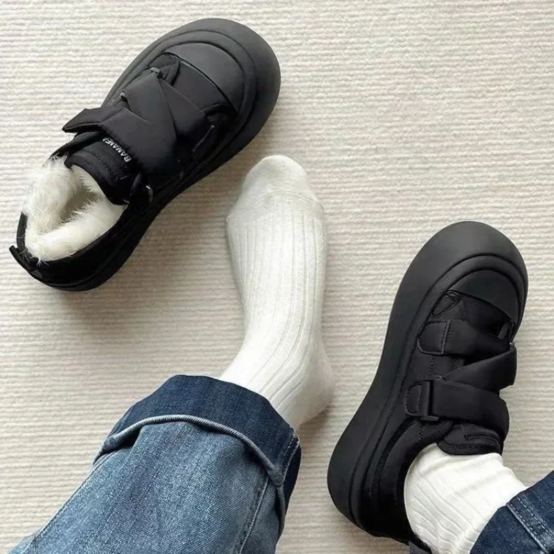 Winter Womens Platform Sneakers Fashion Korean Version Bread Shoe Plush Warm Cotton Shoes Designer Shoes for Women Zapatos Mujer 5