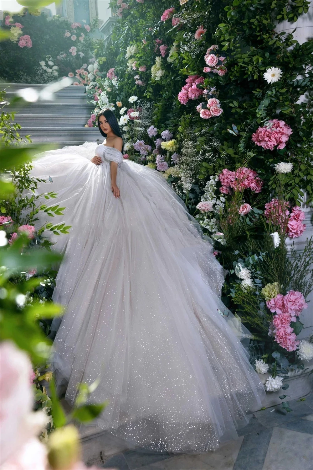 Gorgeous Glitter Tulle Wedding Dresses Off Shoulder Shiny Puffy Pleated Prom Bridal Gowns Sparkly Ball Pageant 2023 Party Robe 4