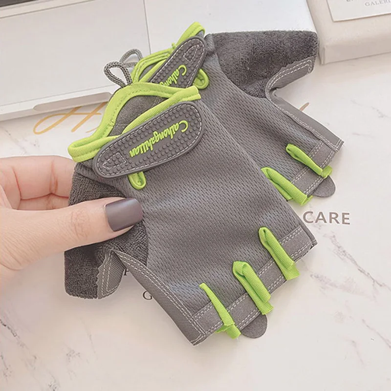 Men Women Summer Equipment Training Yoga Half Finger Ice Silk Letter Mitten Gym Fitness Non Slip Sport Bicycle Cycling Glove N23 4