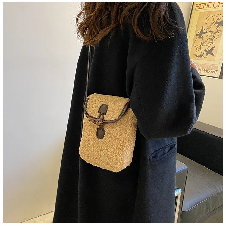 Damen Nische Design ins weiche Lamm Plüsch tasche niedlichen Herbst Winter neue Frauen taschen beliebte Explosion einfache Umhängetaschen – Detail 7