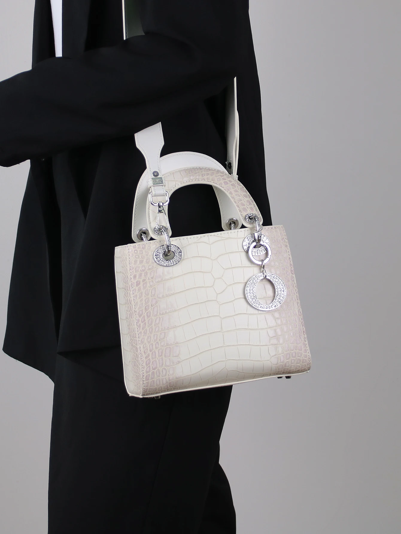 حقيبة يد تمساح جديدة عالية الجودة لعام 2025، بتصمي...