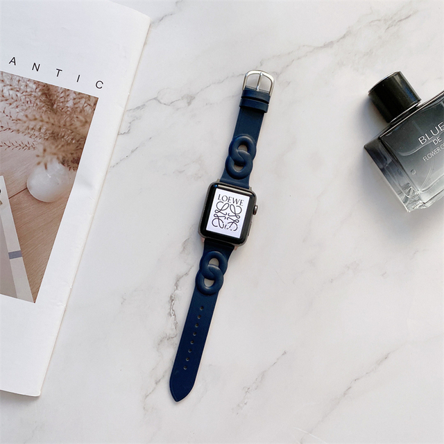 Circle Leather Thin Strap For Apple Watch Band Series 7 6 5 4 3 SE 2 1 Soft Wristband For iWatch 41 45 38 40 42 44 MM