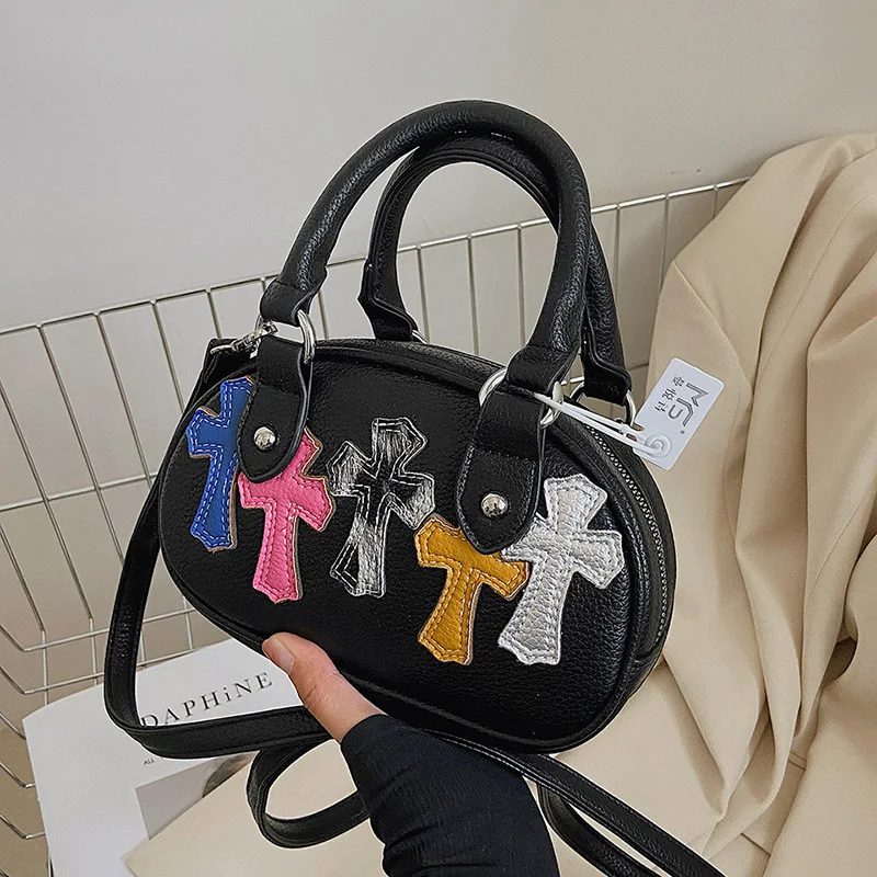 Fashionable Retro Bowling Bag Women 2022 New Cross Portable Gothic Personality Cross Body Pillow Bag