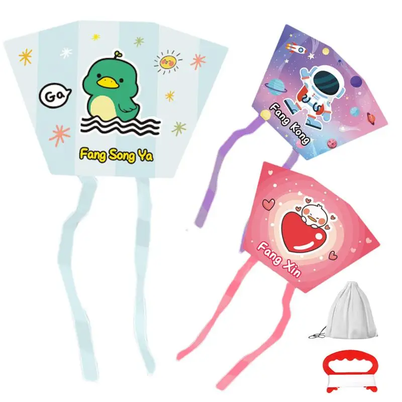 

Новый Красочный треугольный Радужный воздушный змей, летающие игрушки, воздушный змей для детей, водонепроницаемая уличная детская игрушка, милый мультяшный воздушный змей с летающей нитью