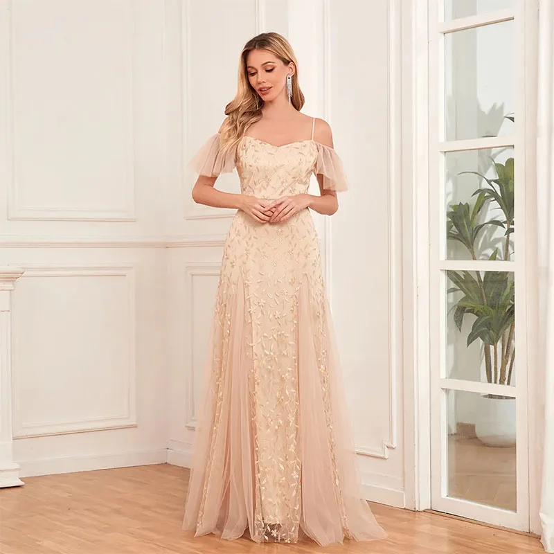 

Elegant Gold Tulle Mermaid Mother Of The Bride Dresses Spaghetti Straps Floor-Length Appliqued For Wedding Party Gowns 2024