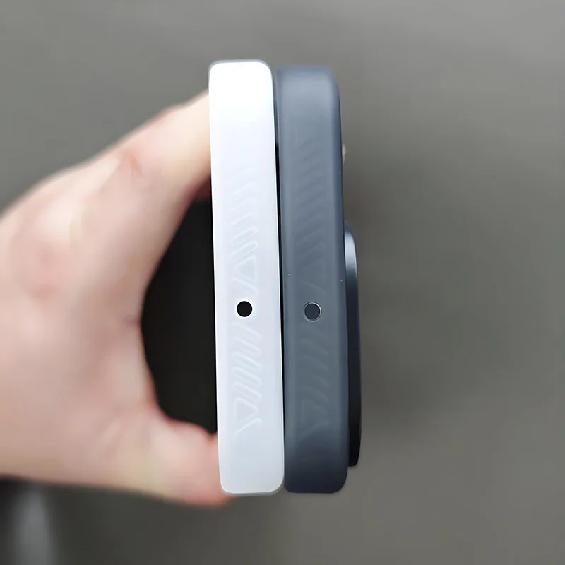 Slim Matte Black Translucent Anti-Fingerprint Phone Cover with Baby Skin Touch and Magsafe Compatibility
