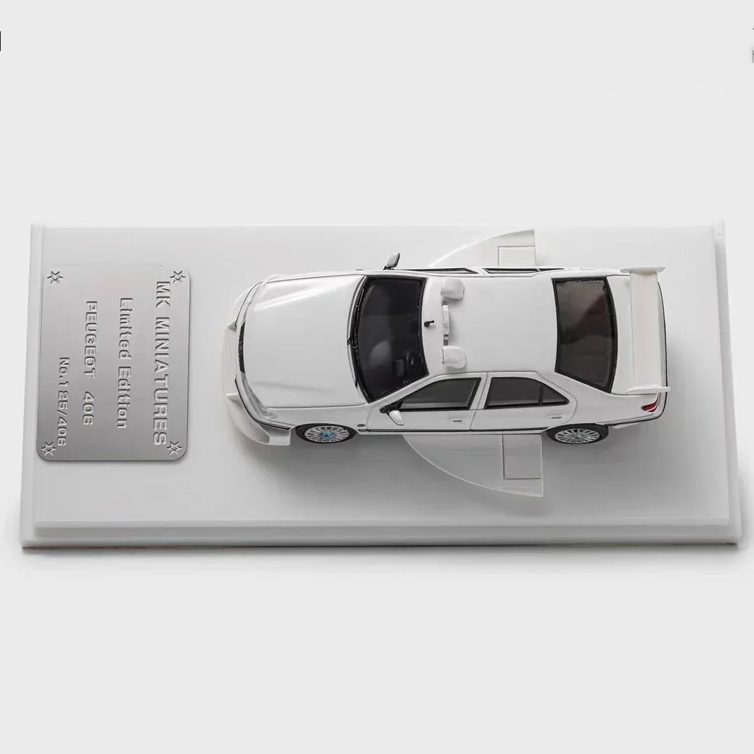タイヤ★PEUGEOT／プジョー 406ST 1/10スケール タイヤ☆PEUGEOT／プジョー 406ST 1/10スケール