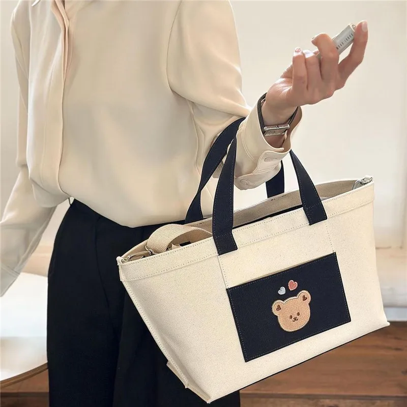 

Korea Bear Mommy Bag Large Capacity Baby Diaper Bags for Women Handbags Canvas Cartoon Baby Items Casual Shoulder Bag Sac A Main