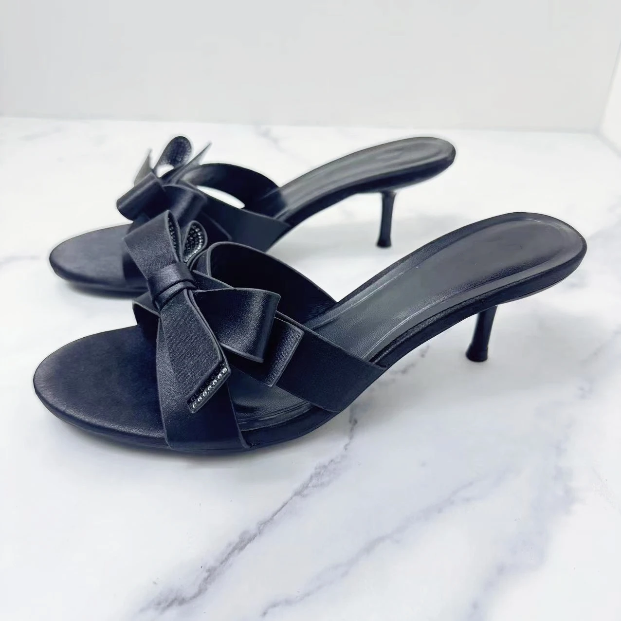

New 2024 Women's Shoes Fashion Black Rhinestone Bow Decorative High Heels Open Toe Sexy Sandals Women.