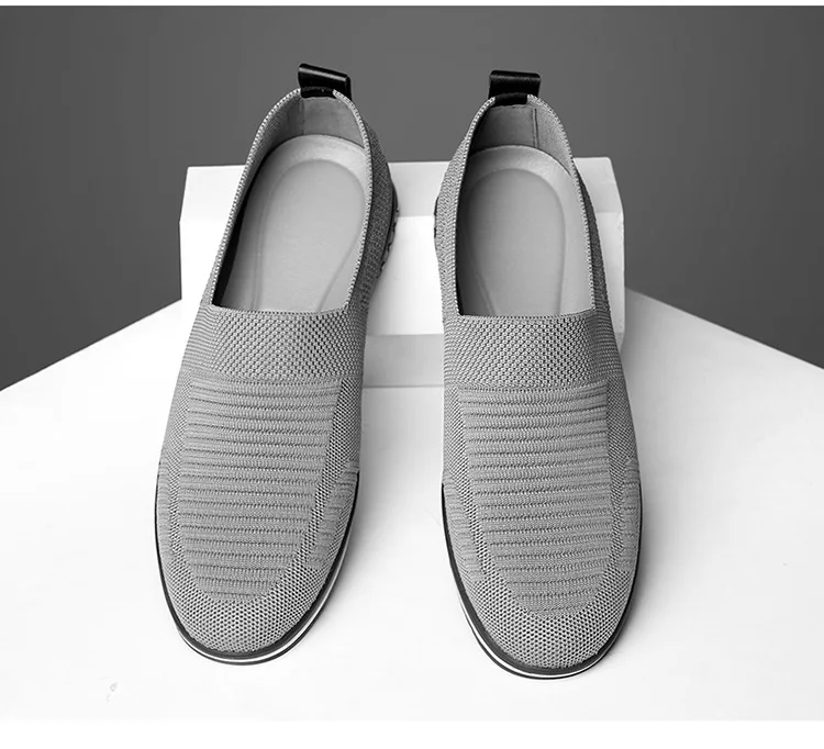 Men Shoes Lightweight Sneakers Men Fashion Casual Walking Shoes Breathable Slip on Mens Loafers shoes men sneakers 2022 New 4