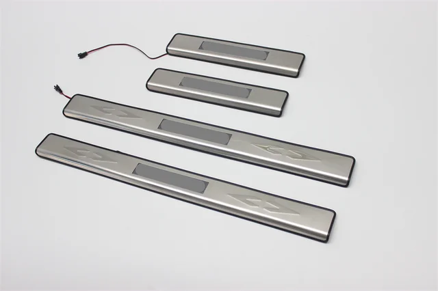 4 Protezioni Davanzale Portiera Auto In Fibra Di Carbonio Per GTI - Adesivo Antigraffio Rosso - Foto 4