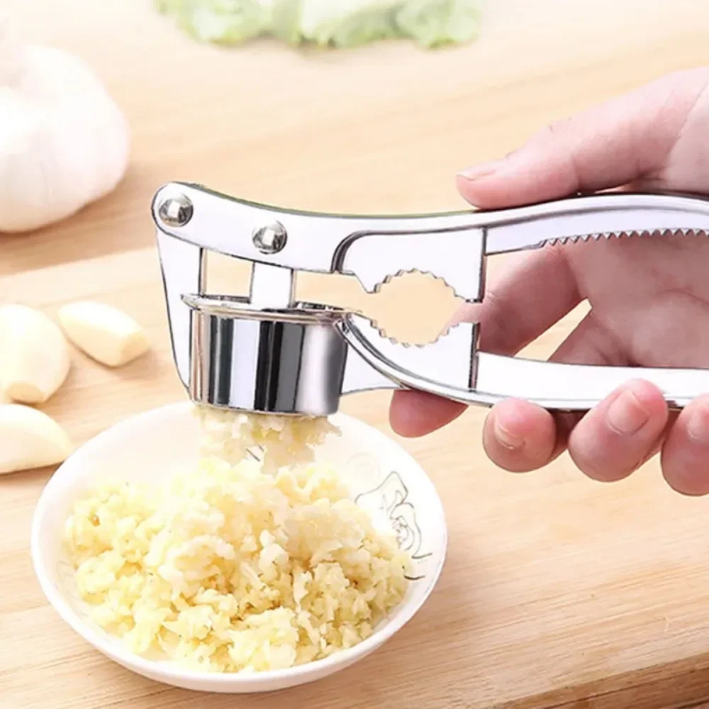 Garlic Press Crusher Mincer Stainless Steel Garlic Crusher Ginger Squeezer Garlic Grinder Manual Press Tool Kitchen Gadgets