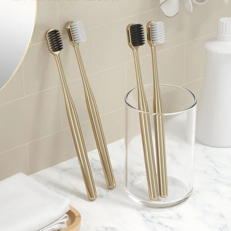 

Luxury Soft Toothbrush Men Women Adult Tooth Brush Gold Silver Dental Brushes Elegance Gentle Toothbrushes Drop Shipping