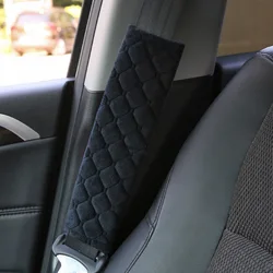 Luxurious Velvet Seat Belt Shoulder Cover - Soft, Anti - Pinch, and Wear - Resistant Protection (Black)