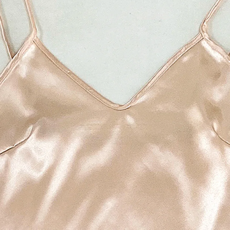 Рисунок 4 - Тонкая женская пижама из трех предметов