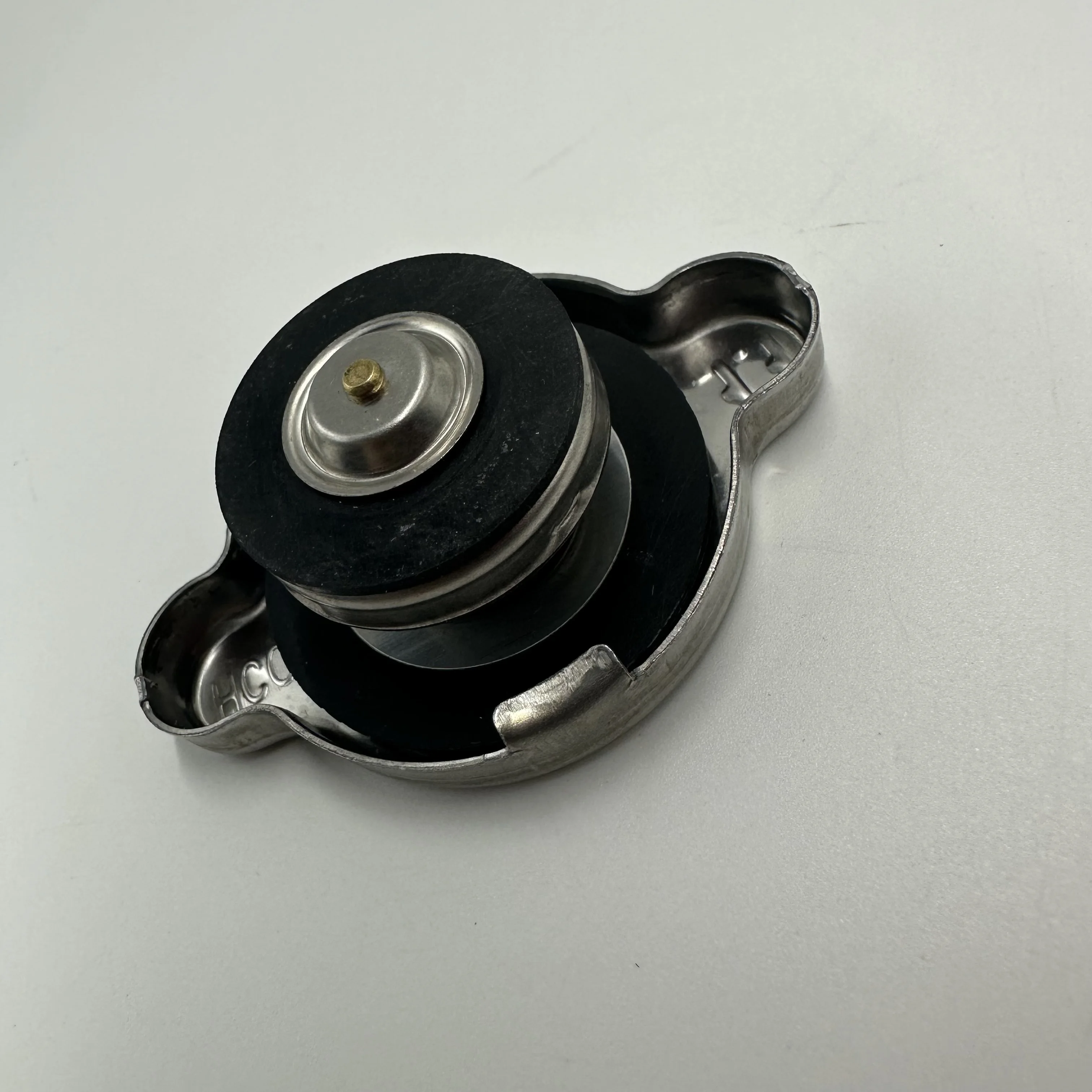Car Radiator Cap 1.1 For Hyundai KIA Azera XG300 Tiburon Soul Sonata Santa Fe Elantra 253303K000